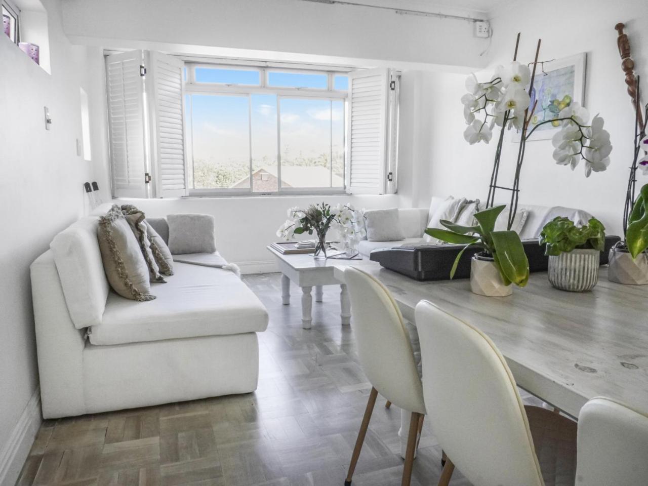 Appartement Beachfront Bliss Mouille Point